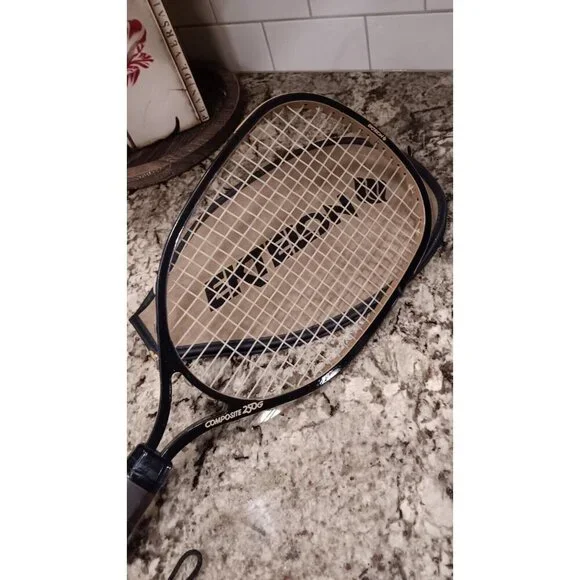 Ektelon 250g Composite Racquetball Racket w/ Case In Excellent Condition - Picture 6 of 10